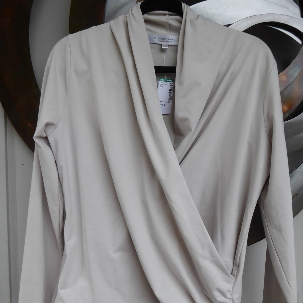 Sophisticated Simon's V-neck Stretch Dress Top, Size Large